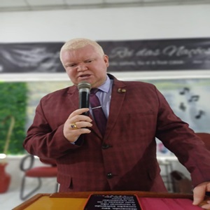 PASTOR LUAN